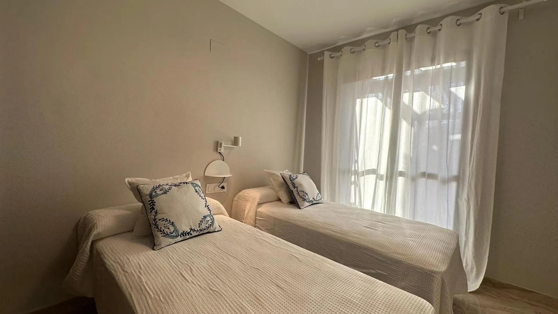 Apartamento En Marbella Con Piscina 0*,  Spanien