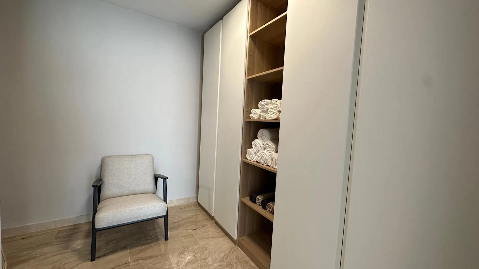 Apartamento En Marbella Con Piscina